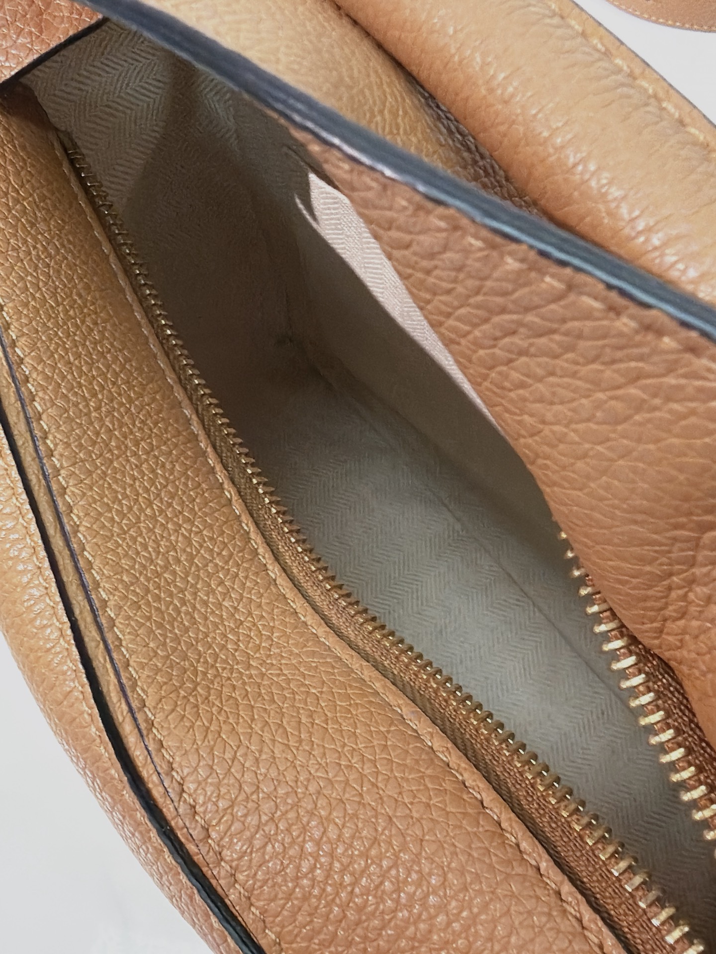 20408_07 LOEWE SMALL PUZZLE EDGE BAG 20408
